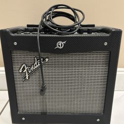 Fender Mustang I Amplifier 