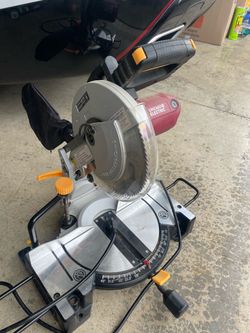Compound Miter Saw