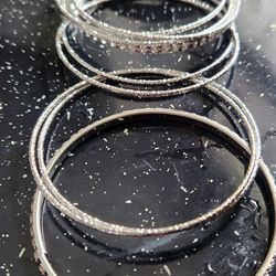 Set 8 Silver Bracelets 