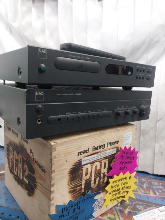NAD Disk Player C541I/ AMP. C320BEE