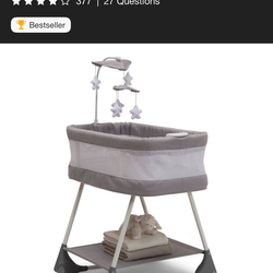 Simmons Kids' Shooting Star Rocking Bassinet with Airflow Mesh