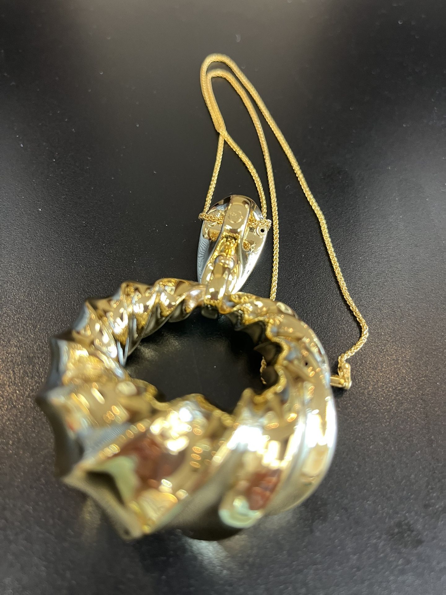 18k Gold Pendant 13g