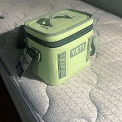 Yetti cooler 