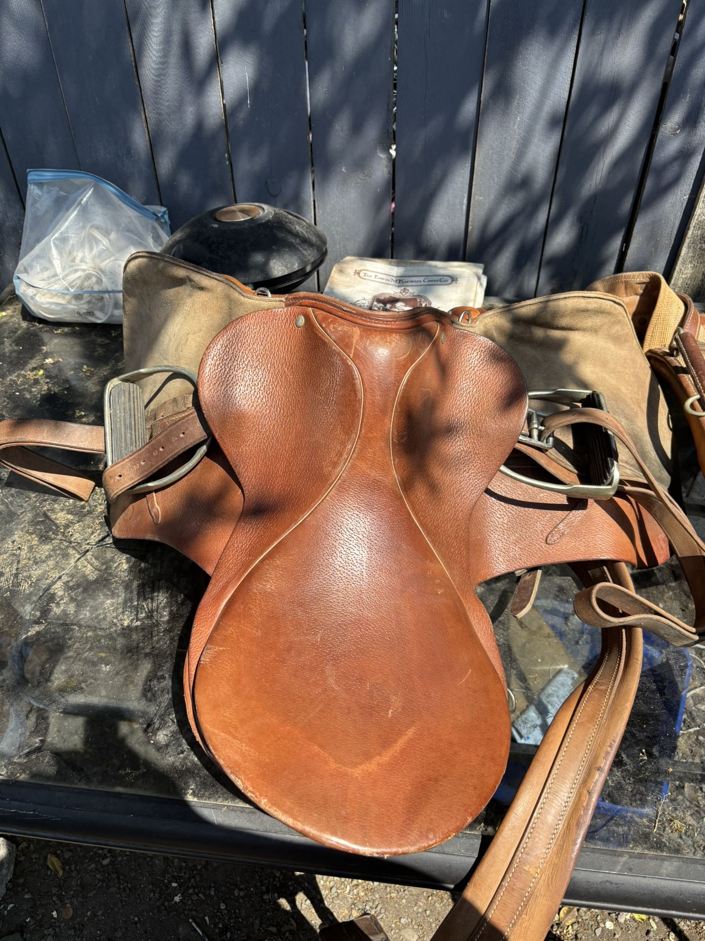 Saddle