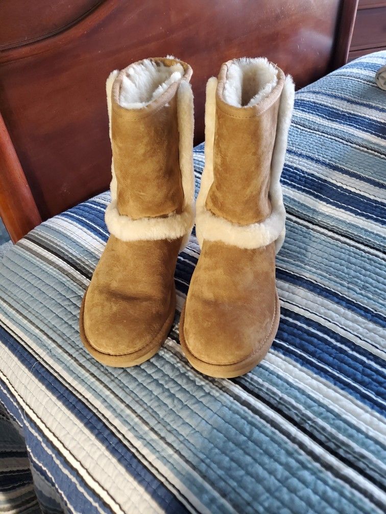 Ugg Boots-NEARLY NEW!!! Only Worn Twice!!
