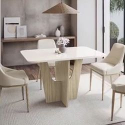 Modern Painted Glass Dining Table for 4 with Tempered Glass Top and Contemporary Wood Base/ Mesa