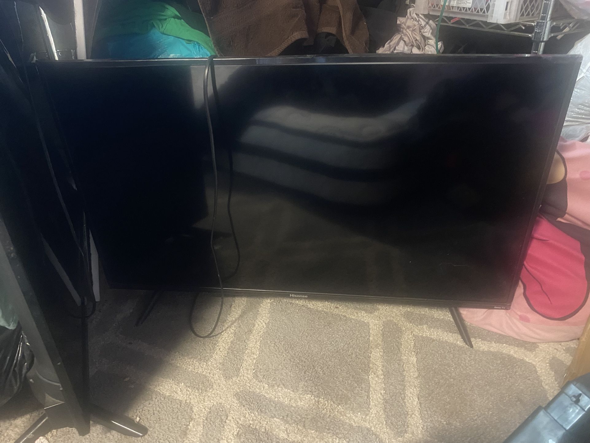32” Hisense Smart TV