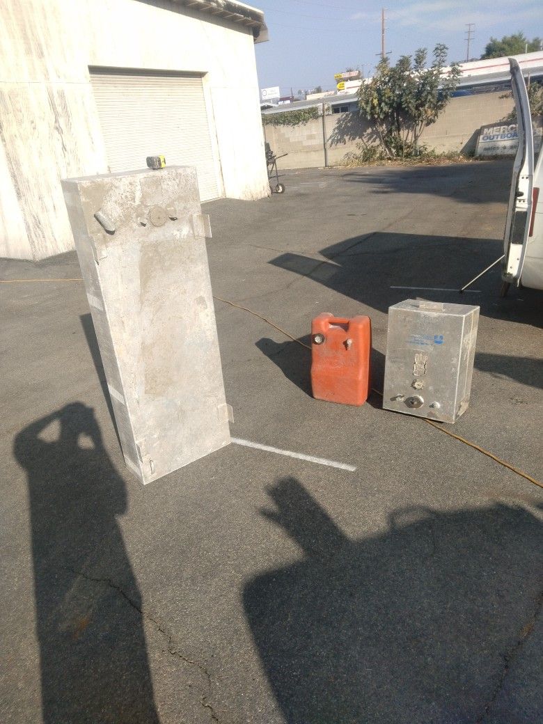 Boat Gas Tanks Aluminum And Plastic
