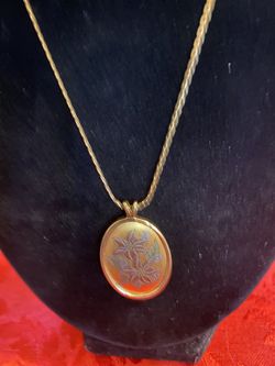 Reed And Barton Damascene Poinsettia Necklace 