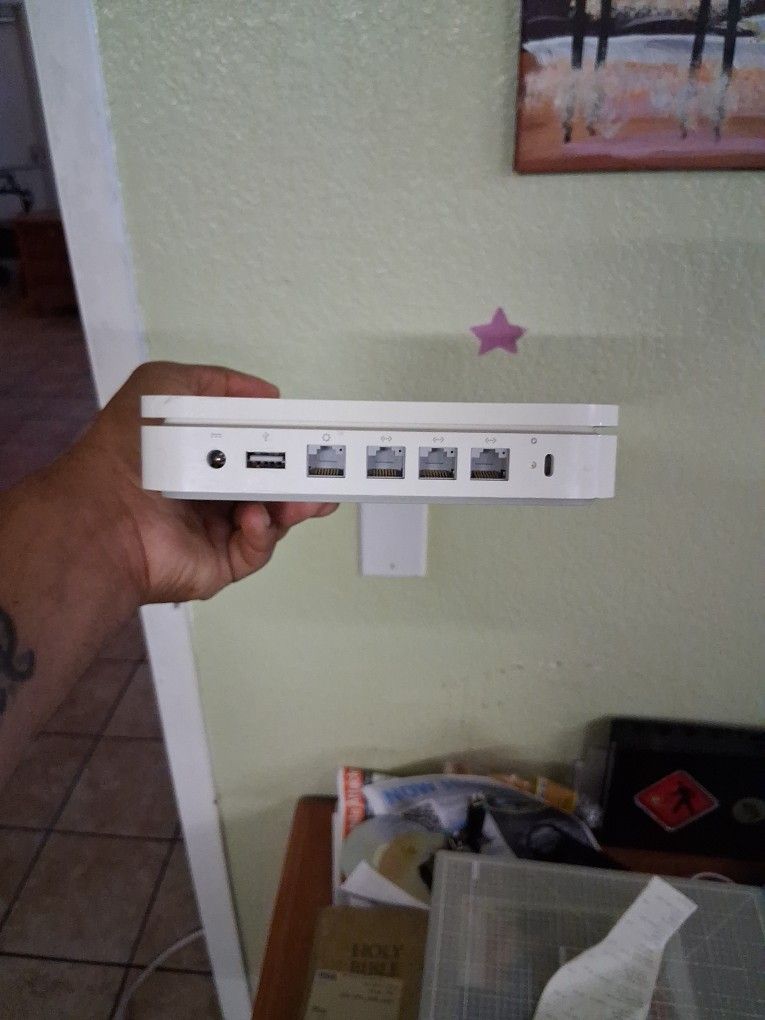 Apple Airpor Router