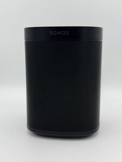 SONOS ONE S18 BLACK SMART SPEAKER USED