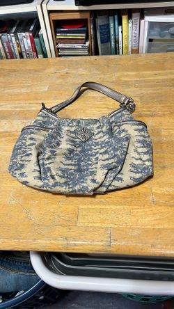 Vera Wang Purse