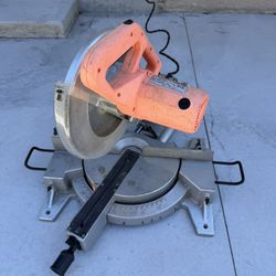Chicago Electric 12" compound slide miter saw