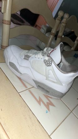 Jordan 4s white Oreo