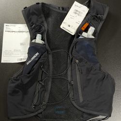 Salomon Adv Skin 12 Hydration Vest - Large (New w/ tags)