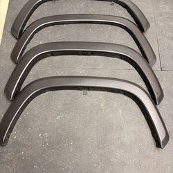 OEM Toyota Tundra Fender Flares (2022–2025) Full Set