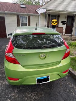 2012 Hyundai Accent