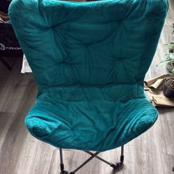 Butterfly plush saucer chair