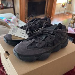 Yeezy 500