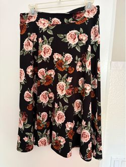 Ladies Flowered Skirt / L