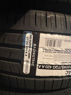 RacingTrac 245/45ZR18 XL100W Tire