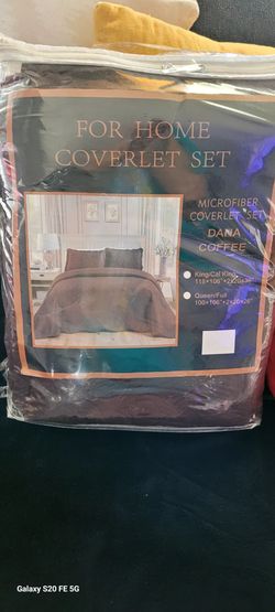 Quilt dark brown