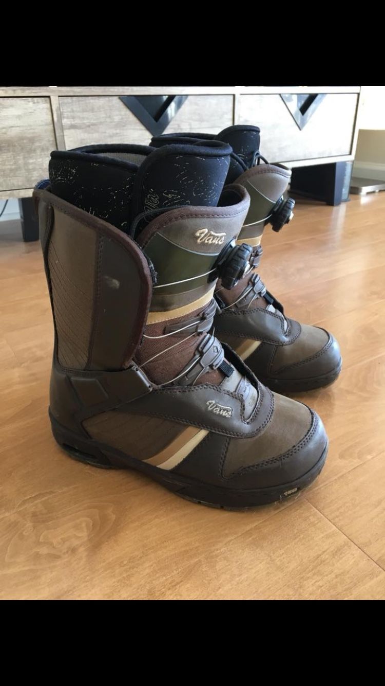 Snowboard boots - Women size 7