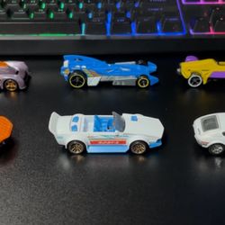 Random Hot Wheels 