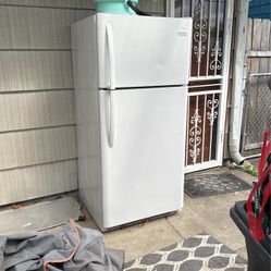 Fridge air refrigerator/freezer