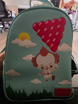 It loungefly (pennywise clown)