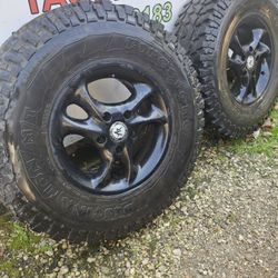 R15 Mud Tires 5x5 Lugs