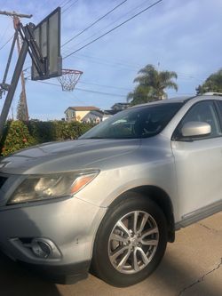 2016 Nissan Pathfinder