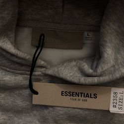 Essentials hoodie size L