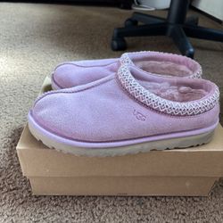 Ugg Tasman Slippers (Size 8 Women)