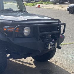 Fj Cruser Front bumper with winch