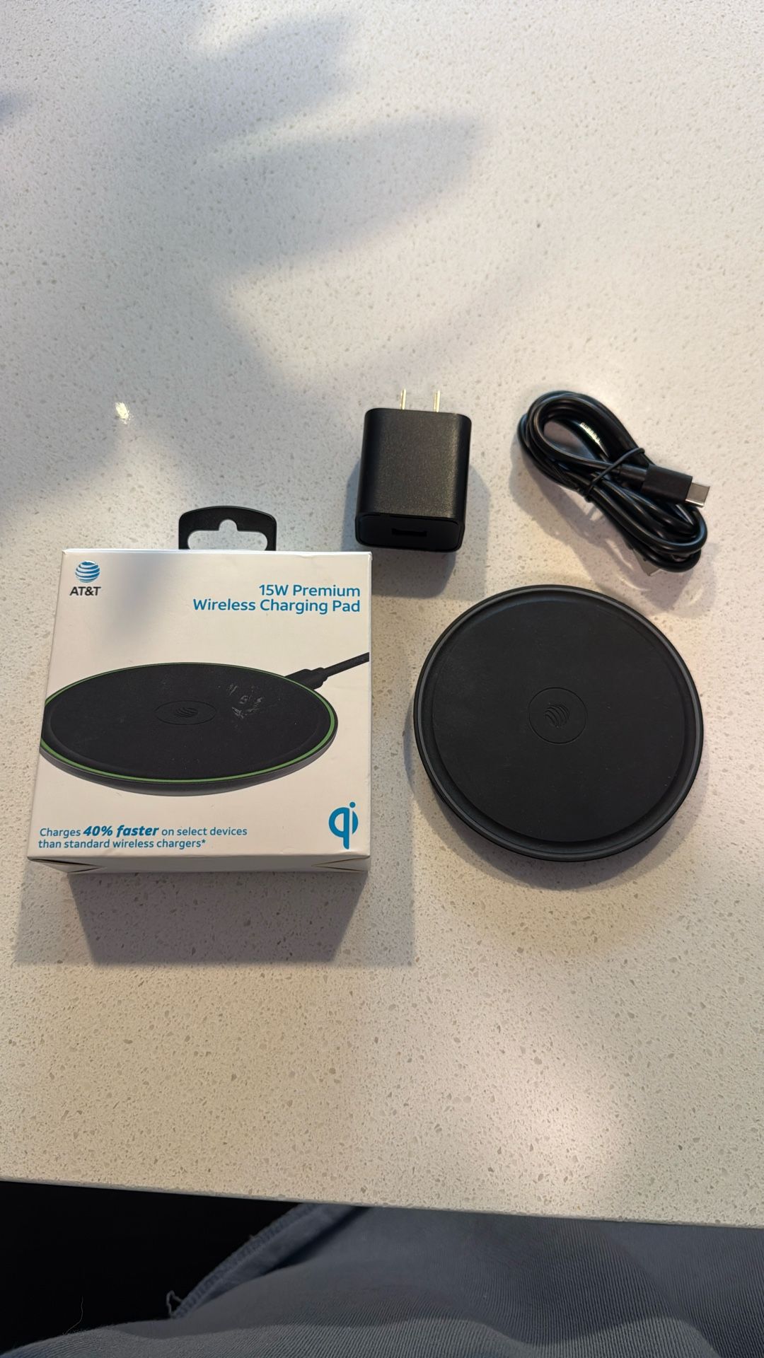 USB-C Wireless Charging Pad 