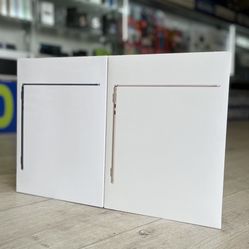 MacBook Air M2 Chip (Brand New)