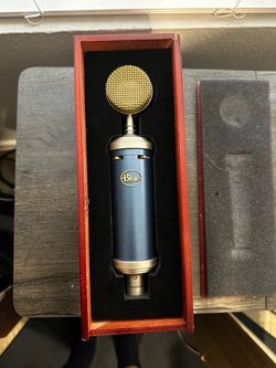 Blue Bluebird SL Large-Diaphragm Condenser Microphone