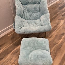 Comfy Folding Chair And Footrest