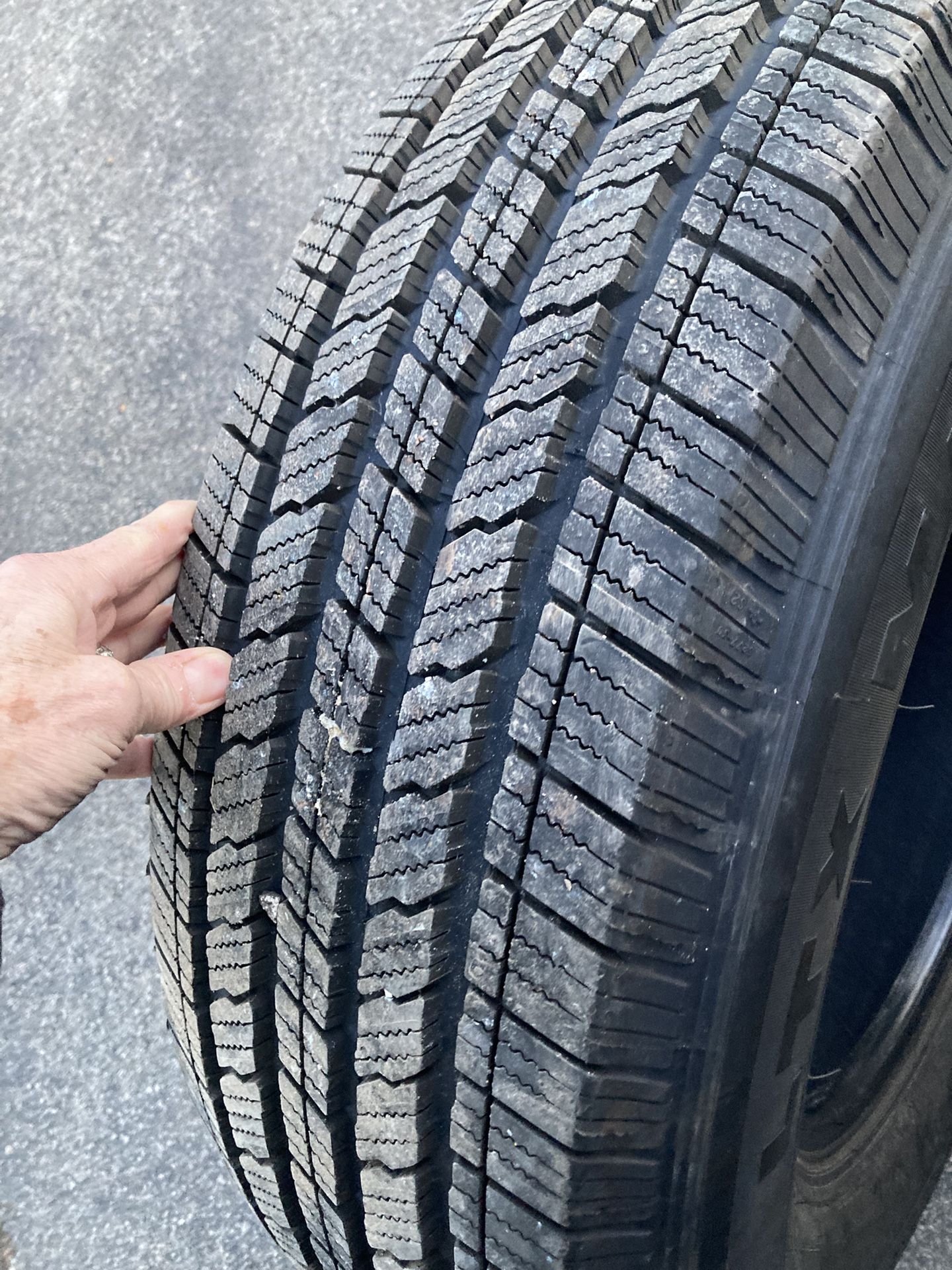 Jeep Michelin Tire 245/75R17