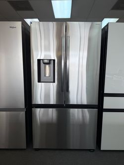 Refrigerator counter depth