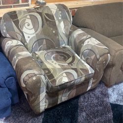 2 Piece Set With Pulled Out Bed Inside 