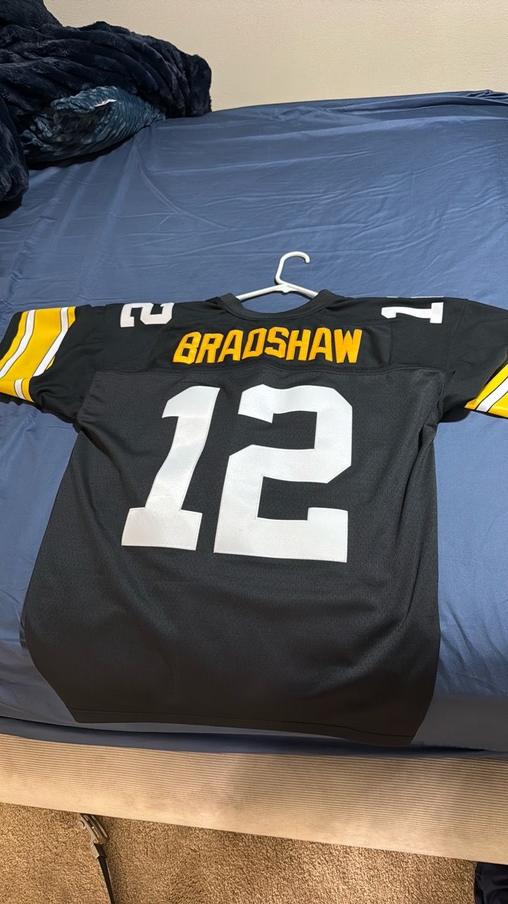 Mitchell & Ness Terry Bradshaw XL. Worn Once for Sale in Gilbert, AZ ...