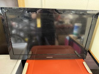 Samsung 32” Tv