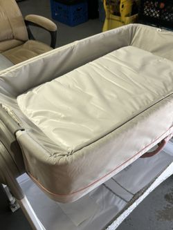 Graco dream suite bassinet tasha hotsell