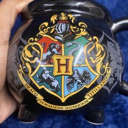 Warner Bros. Harry Potter Howgwarts School Crescent, Ceramic Mug, Black, 20z
