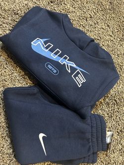Toddler Nike set