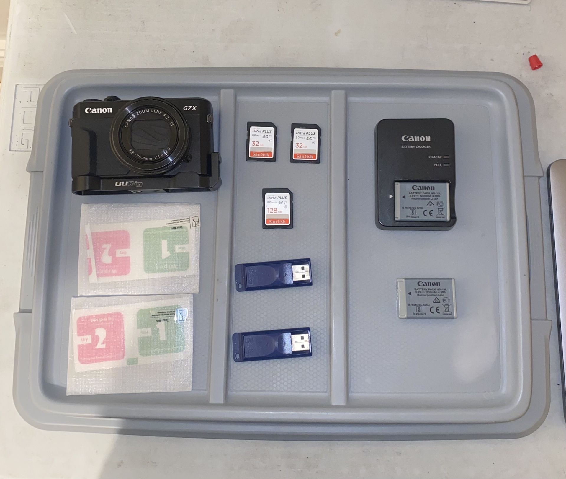 Canon G7X Mark II W/ Accessories & Extra battery