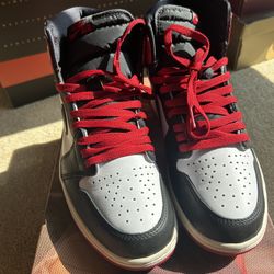 Jordan 1 Retro High OG Men’s Size 10