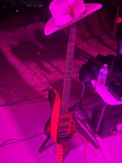 Ibanez bass 5 string